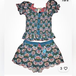 Matilda Jane-14-2 piece set-floral,linen, smocked peasant top, lake marble short